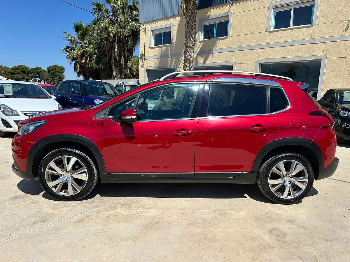 PEUGEOT 2008 ALLURE 1.2 E-THP AUTO SPANISH LHD IN SPAIN 100000 MILES SUPERB 2017